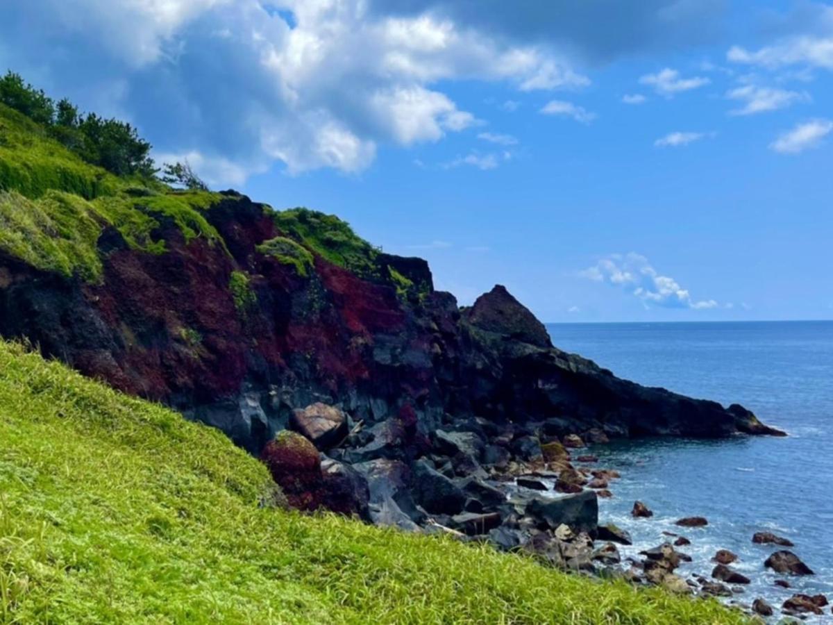 癒楽 伊豆大島 Hostel Exterior foto
